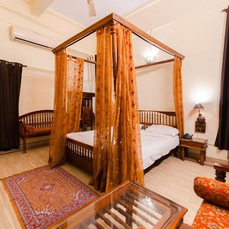 Sisodia Hotel & Resorts Jodhpur  Exterior photo